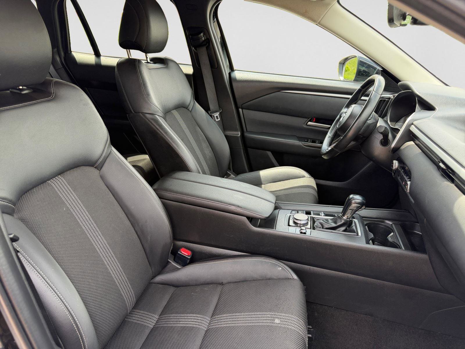 Used 2024 MAZDA CX-50 AWD 2.5 S w/ Preferred Package image 17