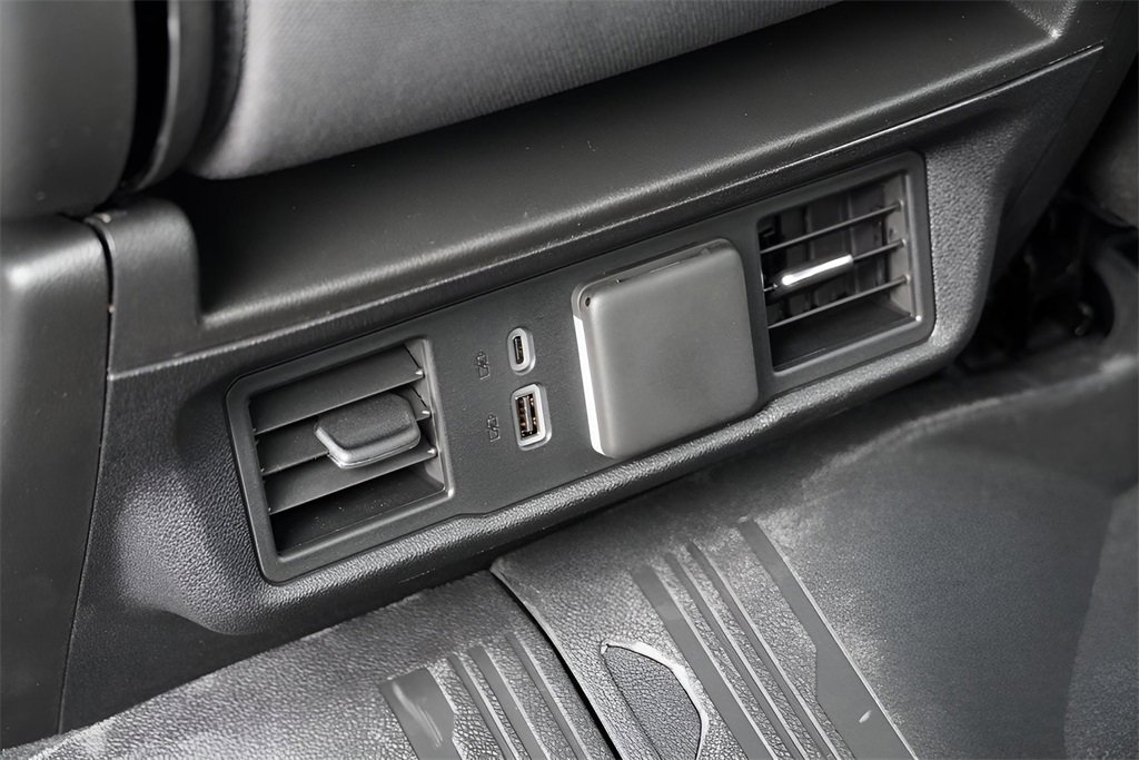 New 2026 GMC Sierra 1500 Elevation w/ Elevation Select Package image 26