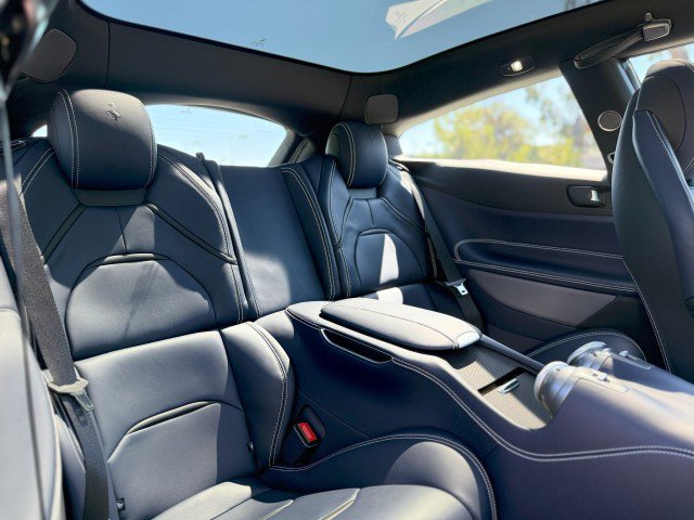 Used 2017 Ferrari GTC4Lusso image 26