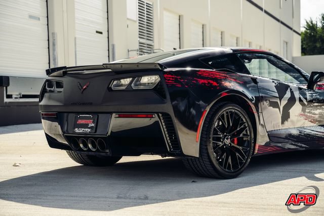 Used 2015 Chevrolet Corvette Z06 w/ 3LZ Preferred Equipment Group RWD image 42