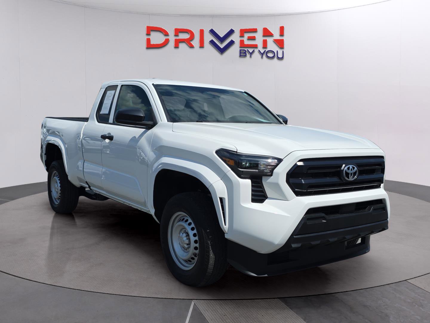Used 2024 Toyota Tacoma SR RWD image 8