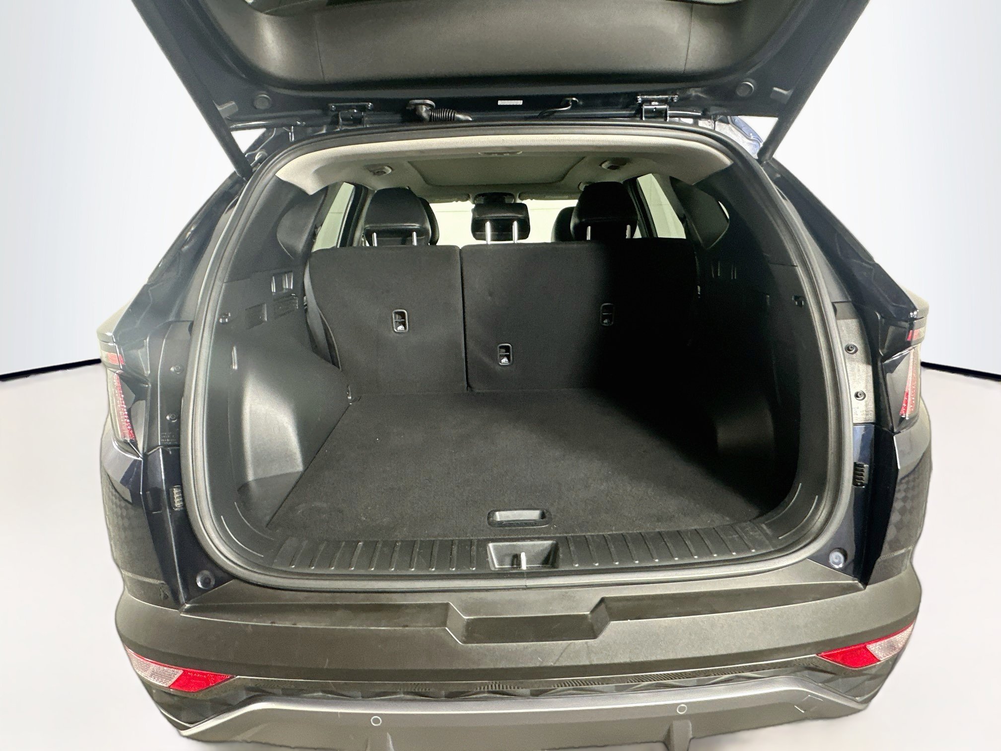 Used 2023 Hyundai Tucson Limited AWD/4WD image 31