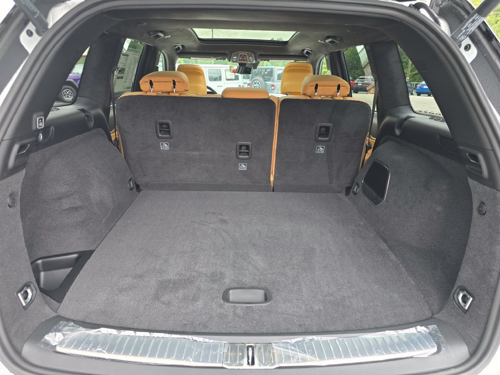 New 2027 Jeep Grand Cherokee Summit AWD/4WD image 13
