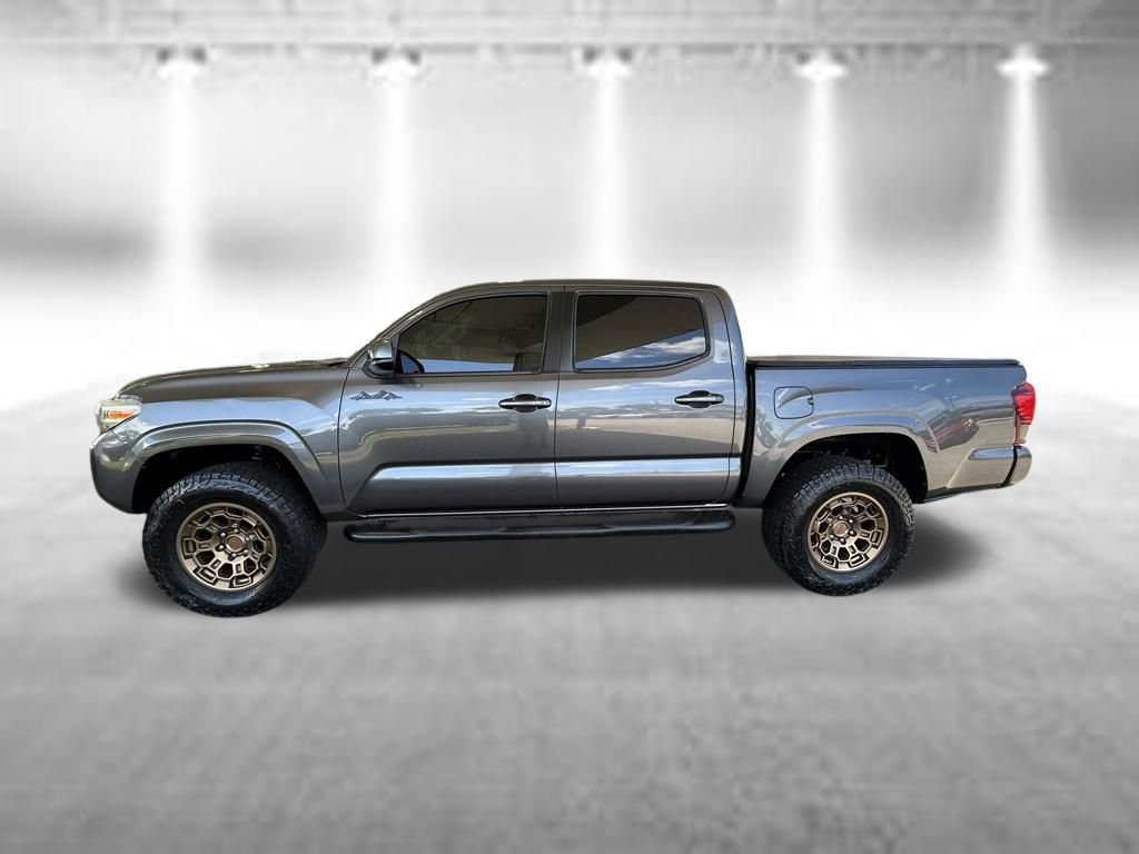 Used 2020 Toyota Tacoma SR w/ SR Convenience Package RWD image 8