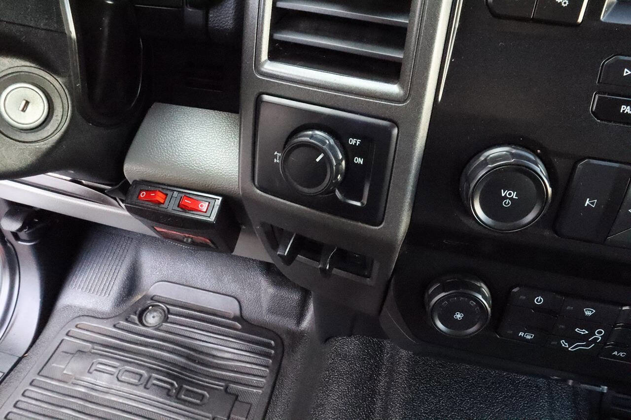 Used 2020 Ford F250 XL w/ Power Equipment Group image 14
