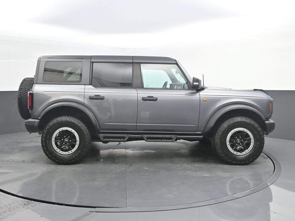 Used 2023 Ford Bronco Badlands w/ Sasquatch Package AWD/4WD image 8