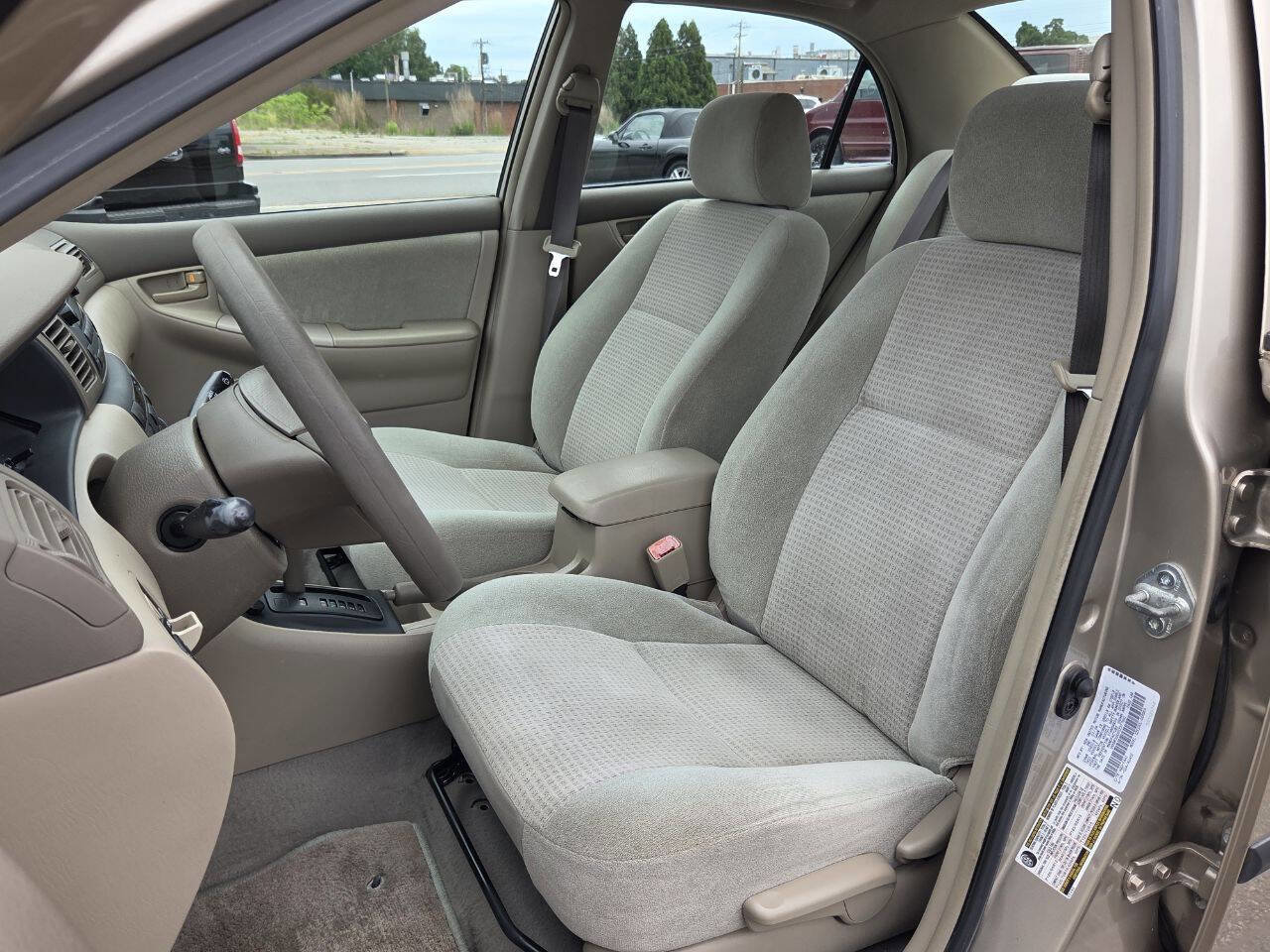 Used 2005 Toyota Corolla CE FWD image 7