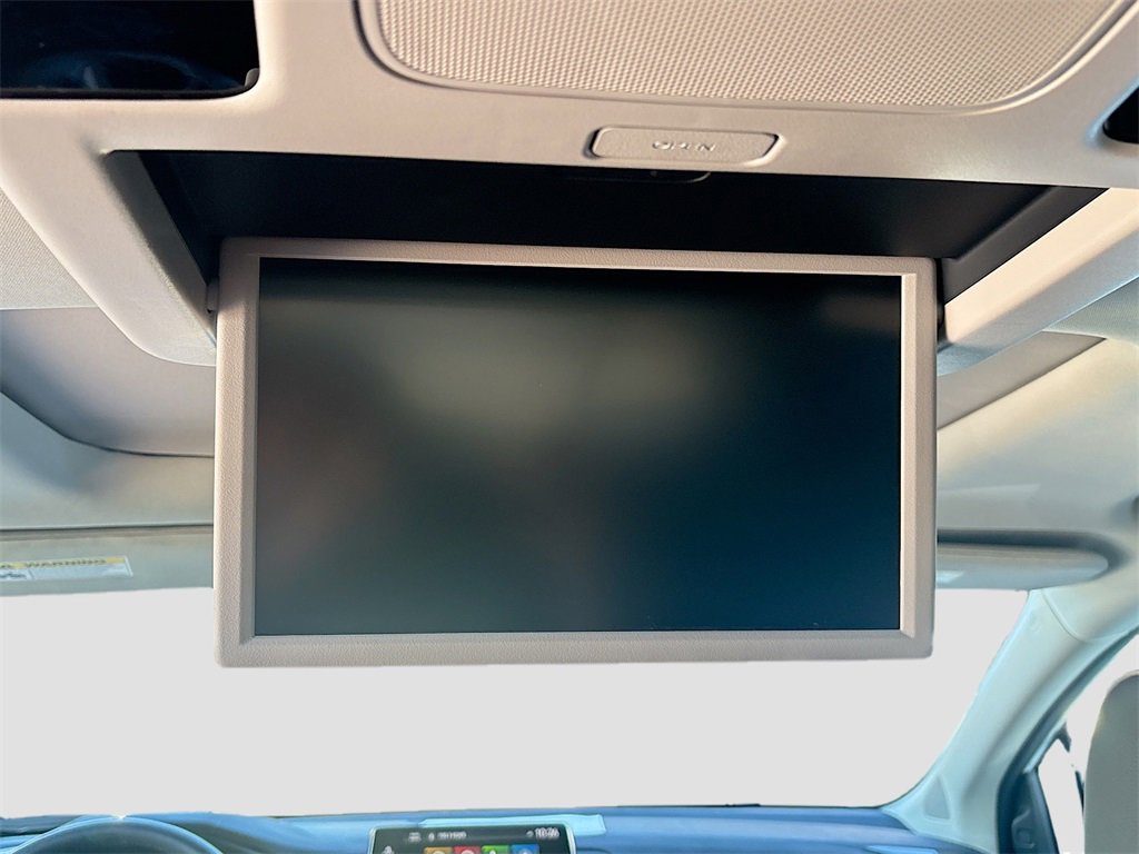 Used 2025 Honda Odyssey Elite image 26