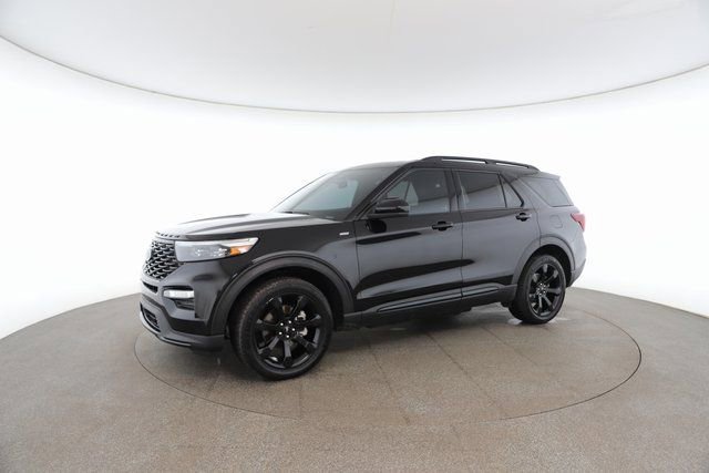 Used 2023 Ford Explorer ST-Line w/ Class IV Trailer Tow Package image 3