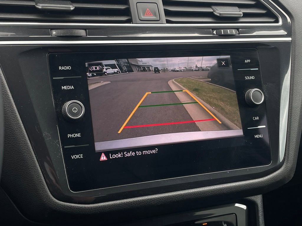 Used 2024 Volkswagen Tiguan SE w/ MDO Package, Two-Row AWD/4WD image 15