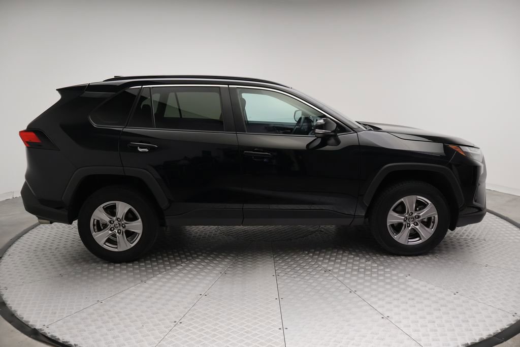 Certified 2024 Toyota RAV4 XLE FWD image 7