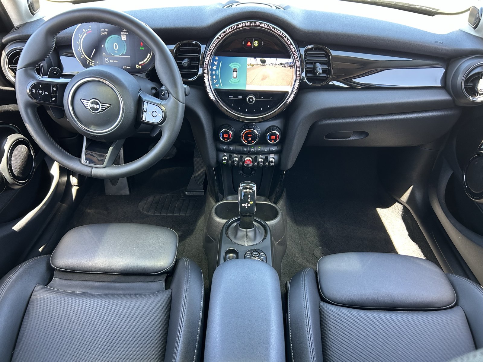 Used 2022 MINI Cooper S w/ Driver Assistance Package FWD image 14