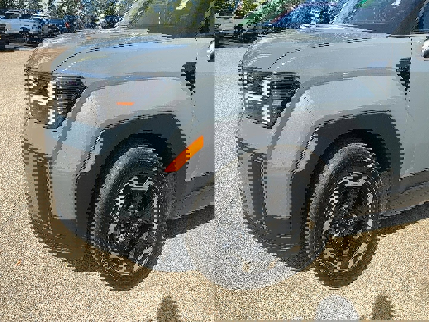 Used 2025 Hyundai Santa Fe SEL image 5