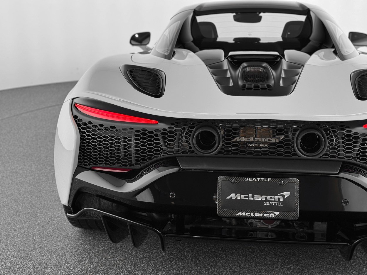 New 2026 McLaren Artura Spider image 39