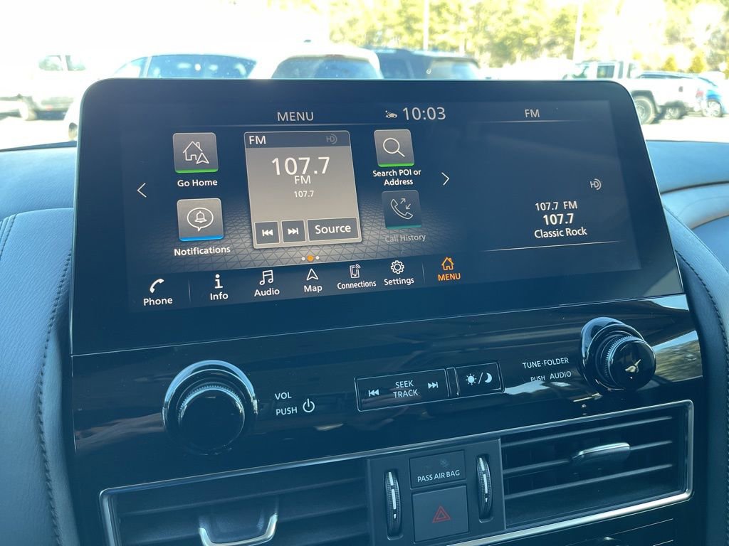 Used 2024 Nissan Armada SL image 11