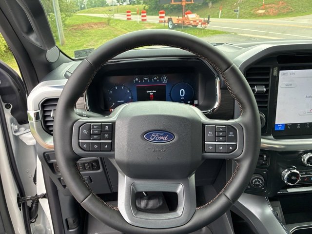 New 2025 Ford F150 Lariat w/ Equipment Group 501A Mid image 12