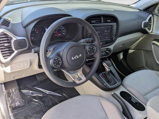 Used 2022 Kia Soul LX FWD image 10