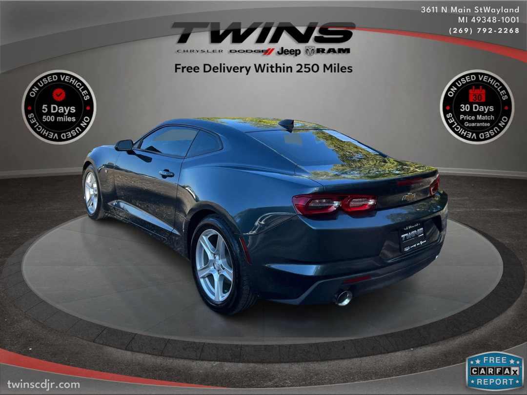 Used 2021 Chevrolet Camaro LT image 5