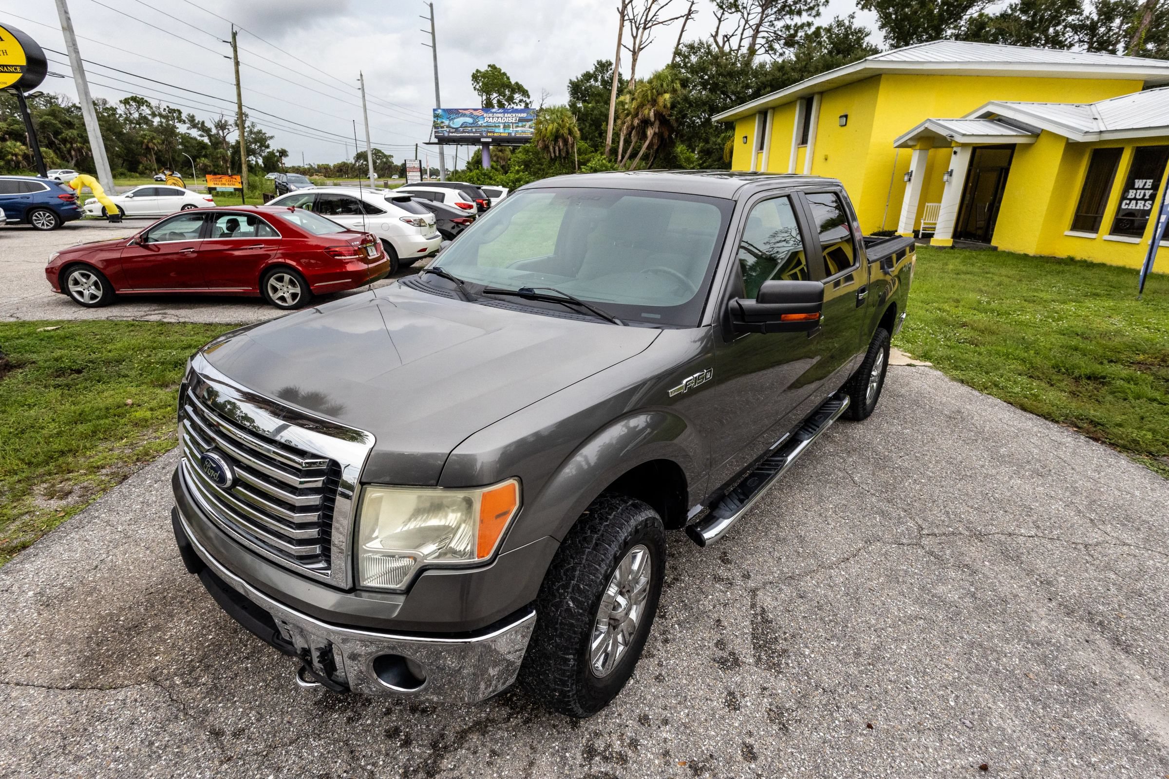 Used 2010 Ford F150 Platinum AWD/4WD image 1