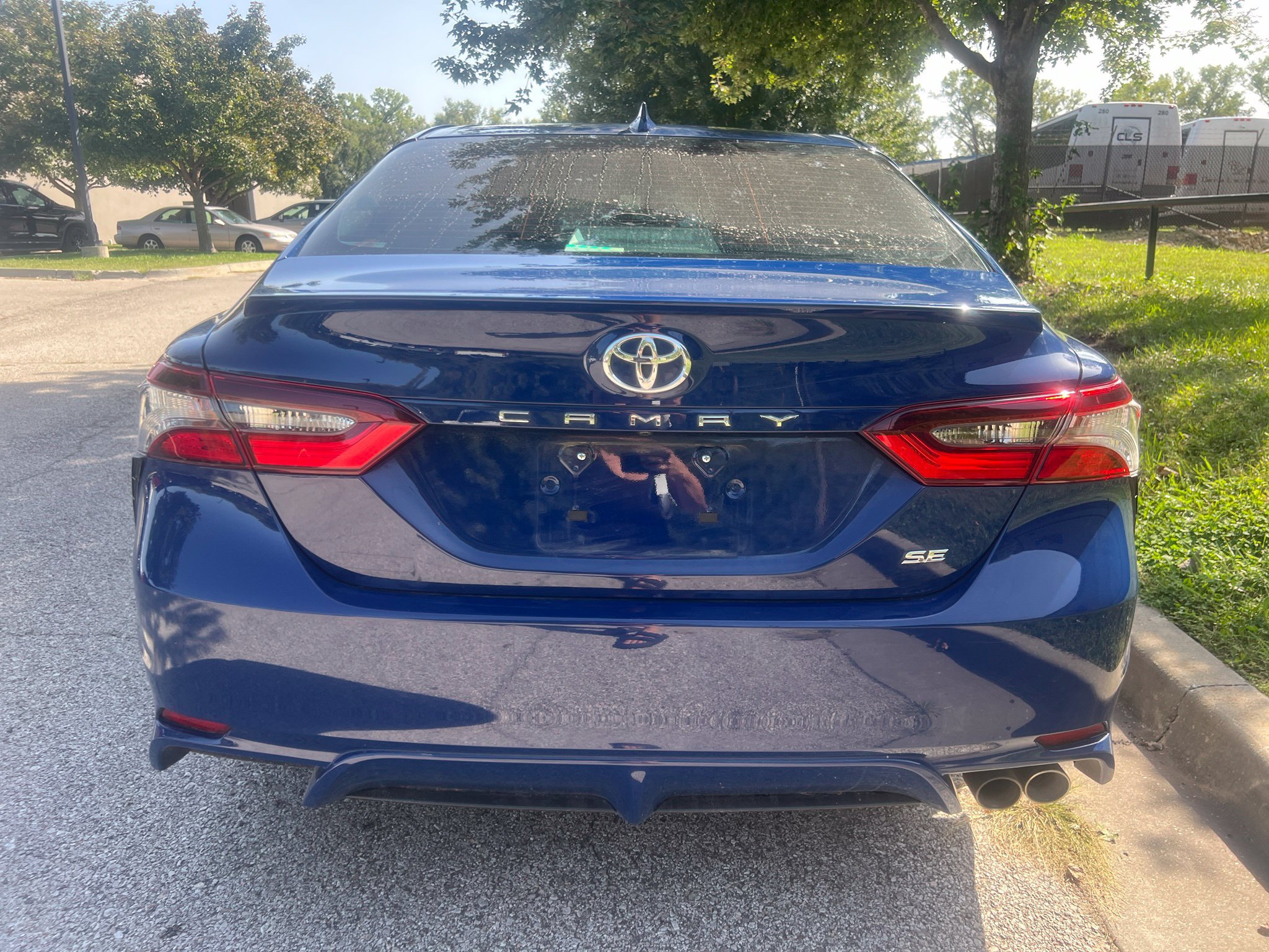 Used 2023 Toyota Camry SE w/ Convenience Package FWD image 6