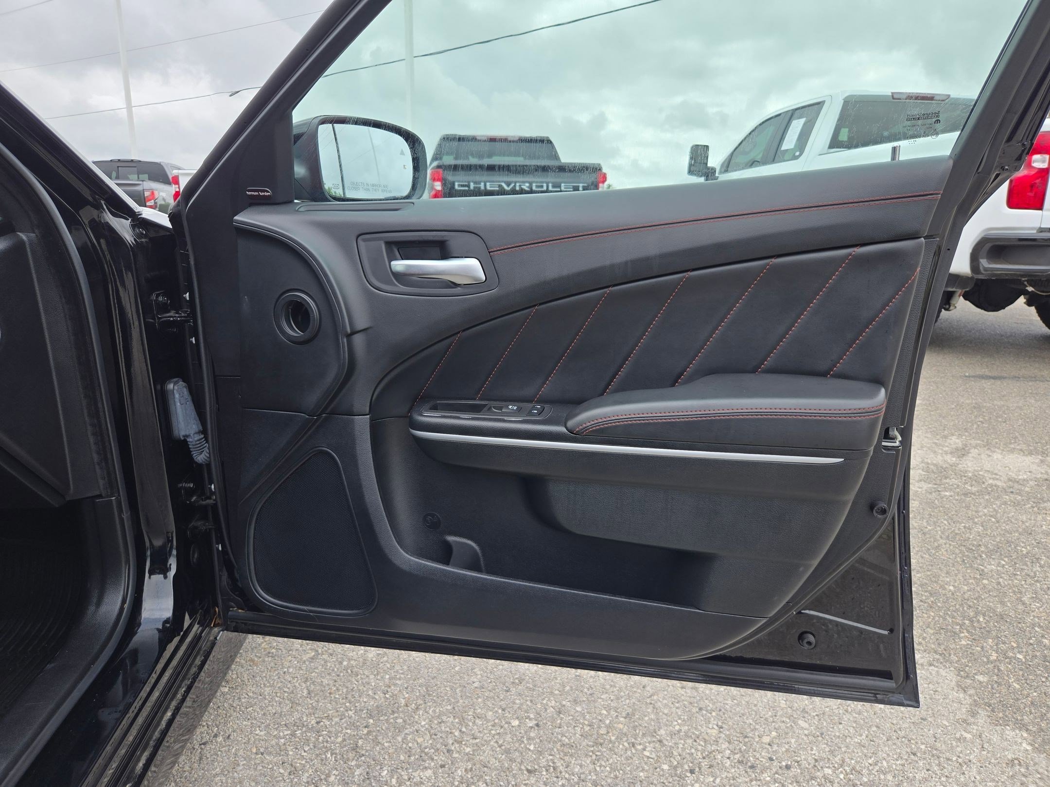 Used 2023 Dodge Charger Scat Pack w/ Plus Group RWD image 27