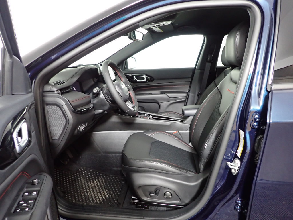 New 2026 Jeep Compass Trailhawk AWD/4WD image 22