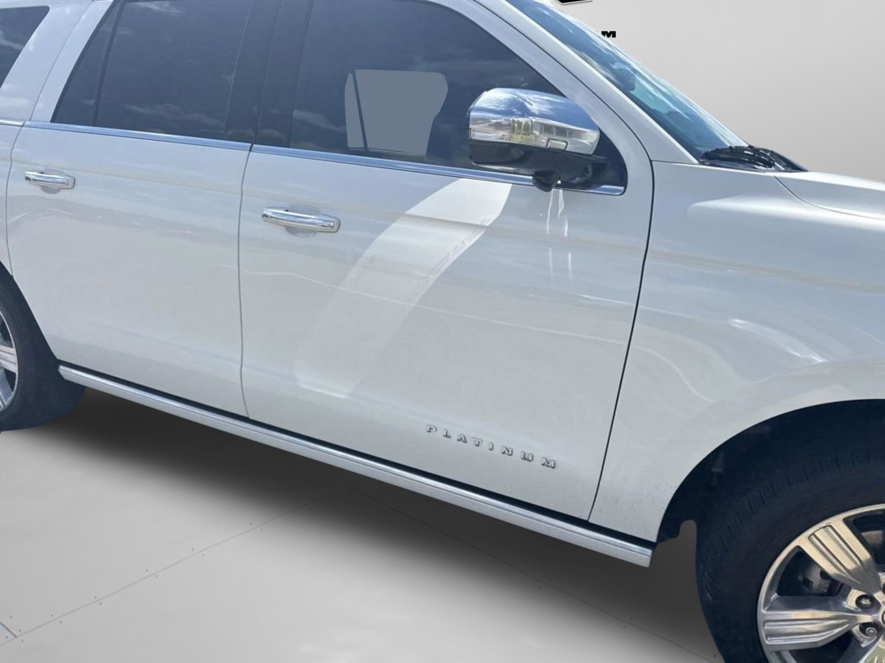 Used 2024 Ford Expedition Max Platinum AWD/4WD image 17