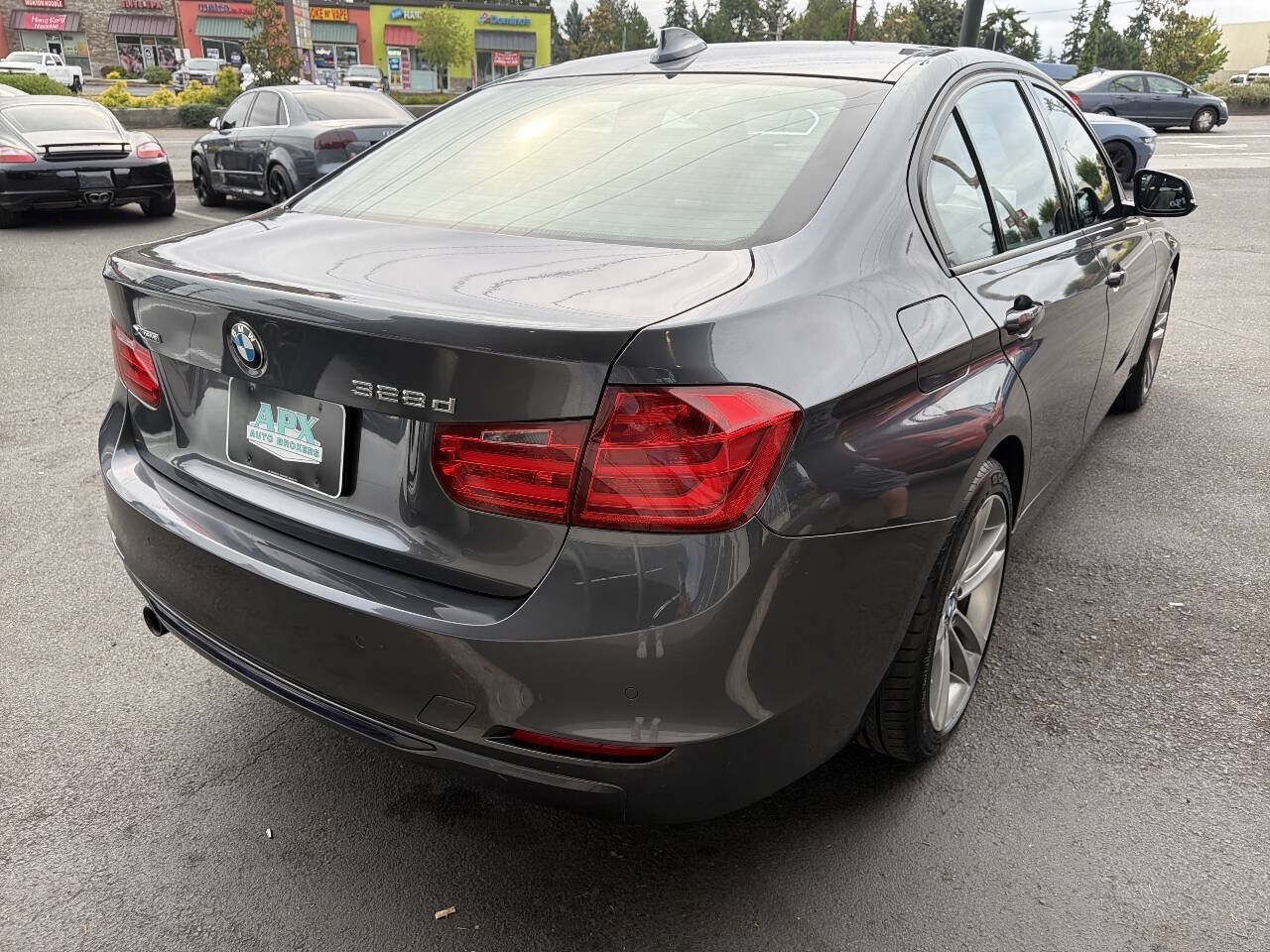 Used 2015 BMW 328d xDrive Sedan AWD/4WD image 6