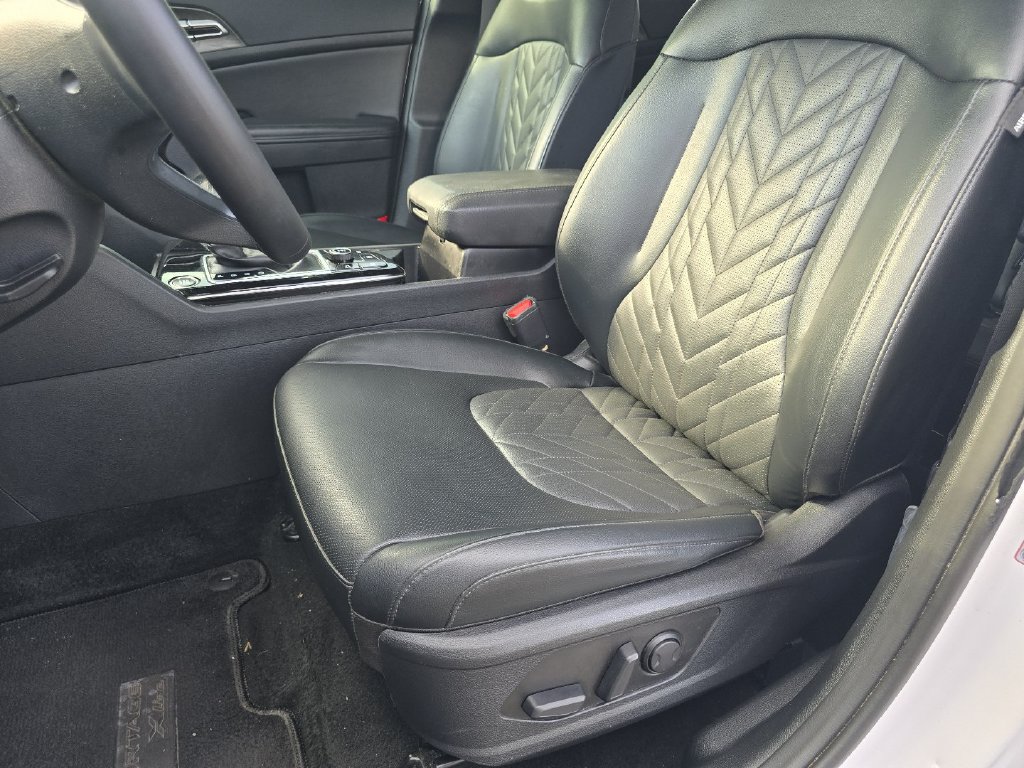 Used 2024 Kia Sportage X-Line w/ X-Line Premium Package AWD/4WD image 23