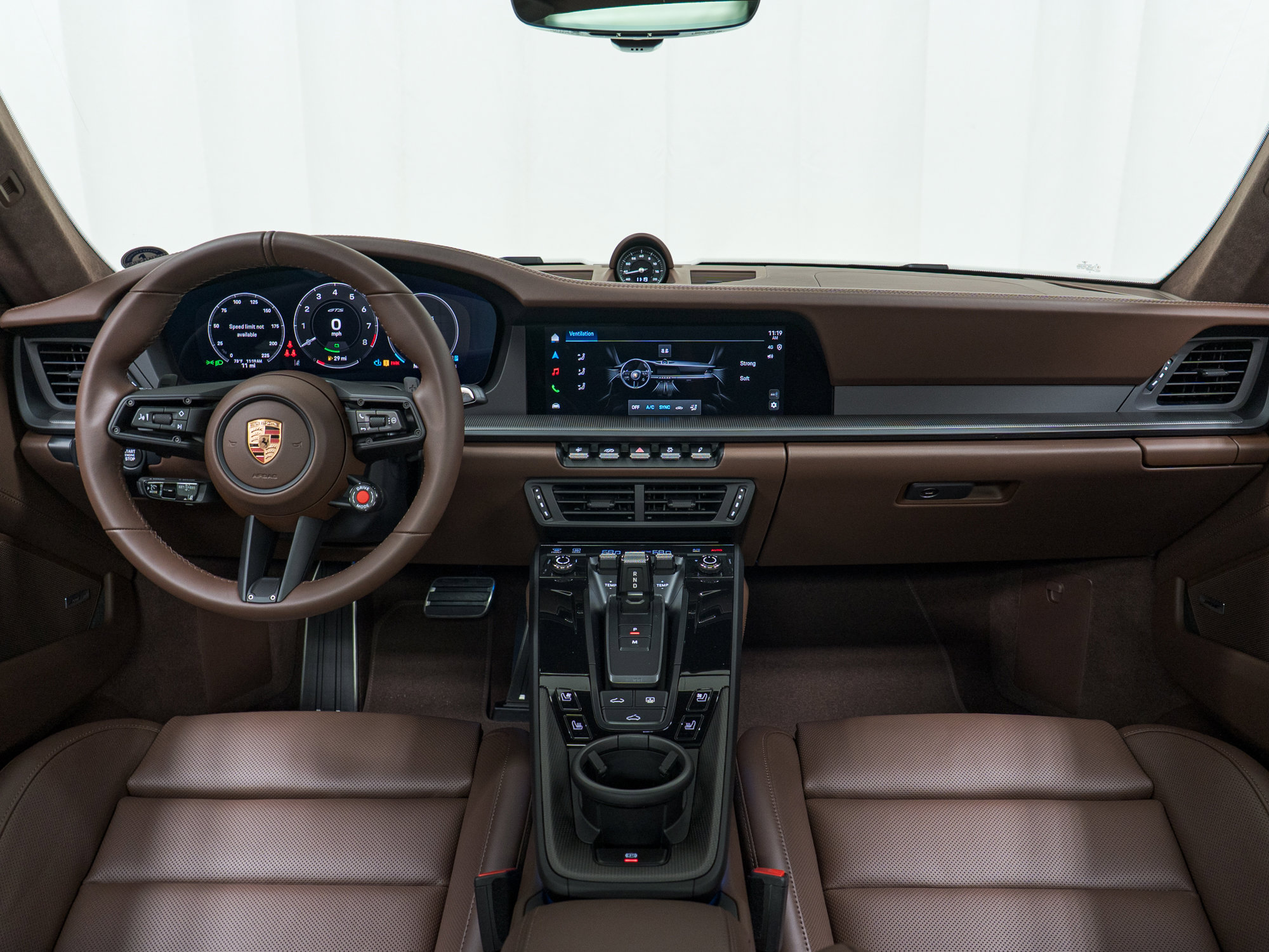 Used 2026 Porsche 911 Carrera 4 GTS image 22