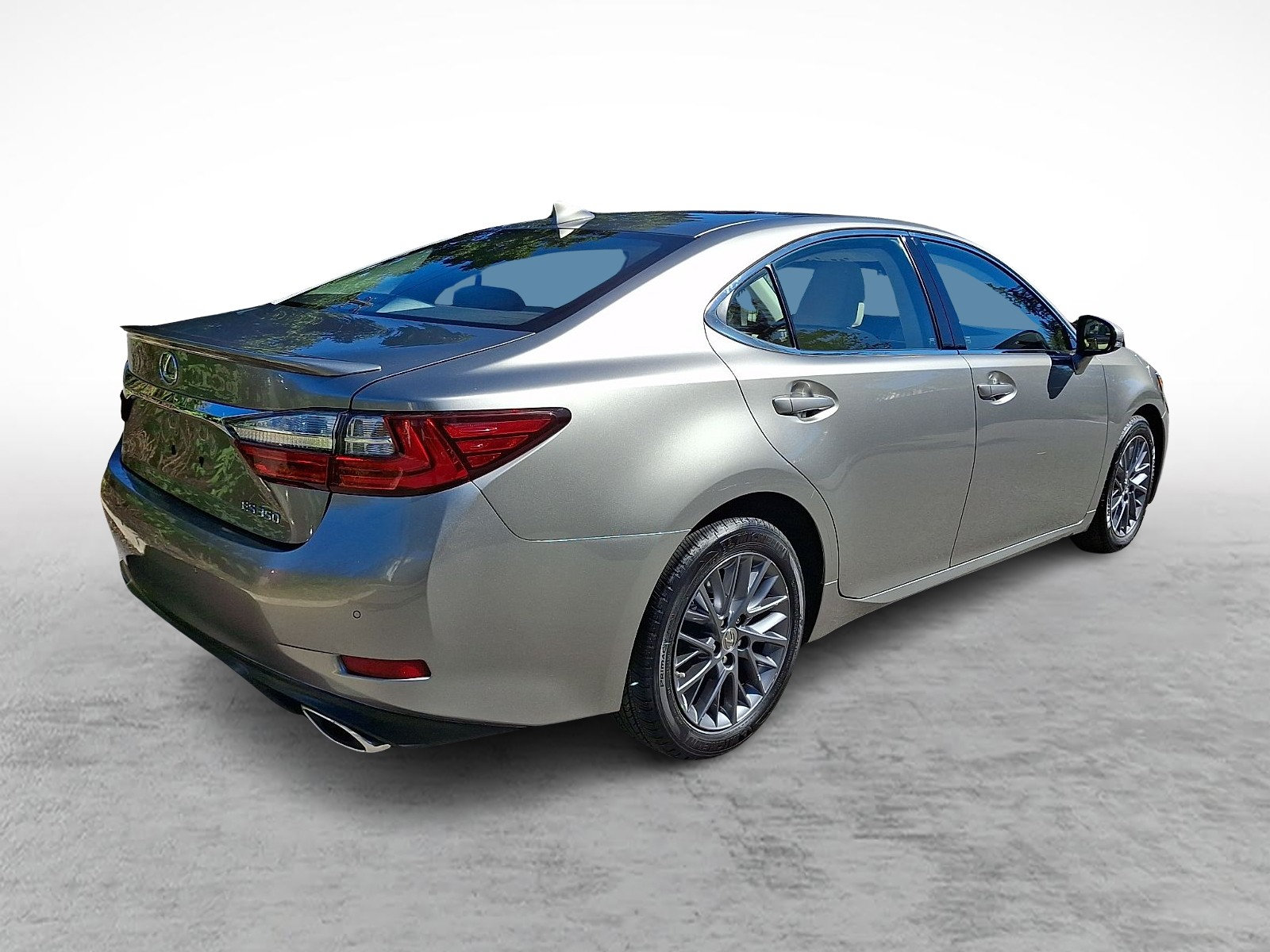 Used 2018 Lexus ES 350 w/ Navigation System Package FWD image 6
