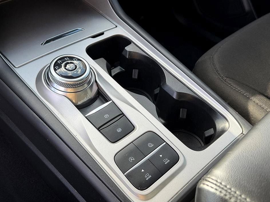 Used 2023 Ford Explorer XLT image 26