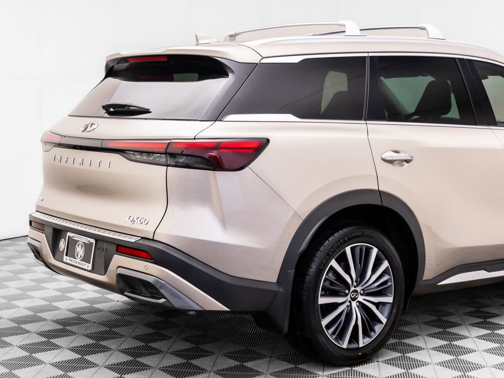 Used 2023 INFINITI QX60 Sensory w/ Vision Package AWD/4WD image 38