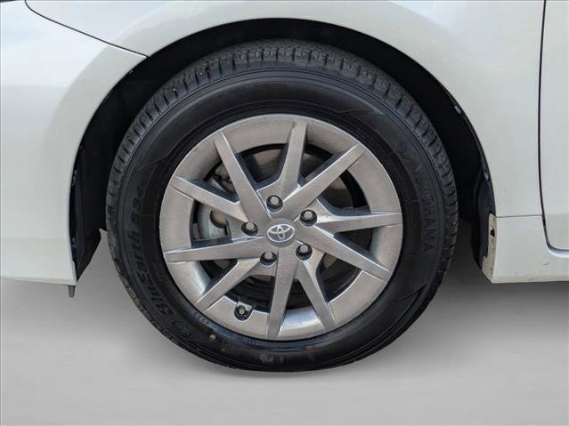 Used 2017 Toyota Prius V Two image 10