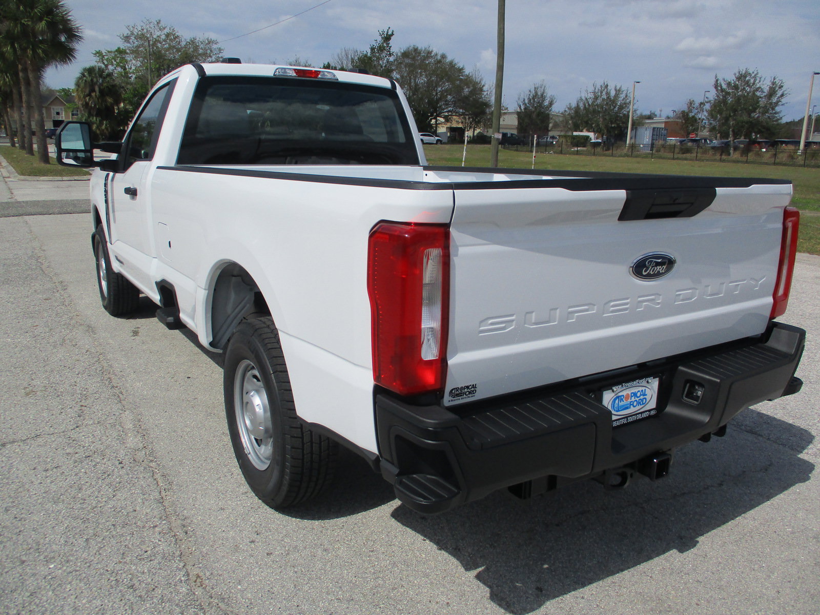 New 2025 Ford F250 XL w/ XL Driver Assist Package RWD image 5