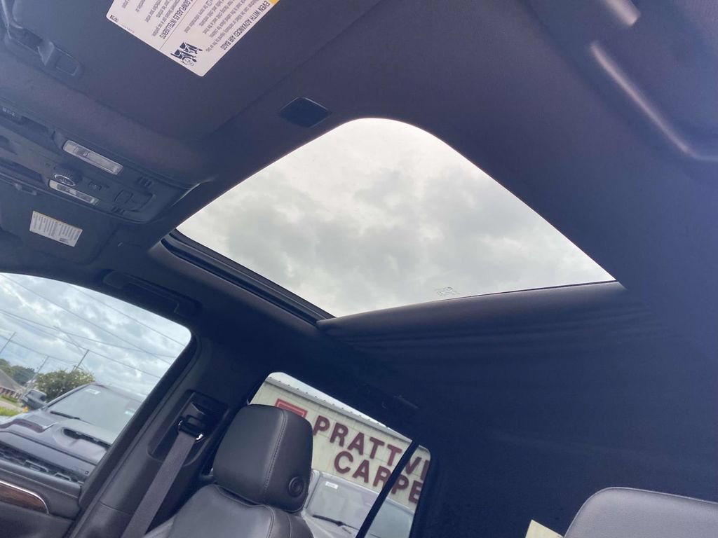 Used 2021 Chevrolet Tahoe Z71 AWD/4WD image 23