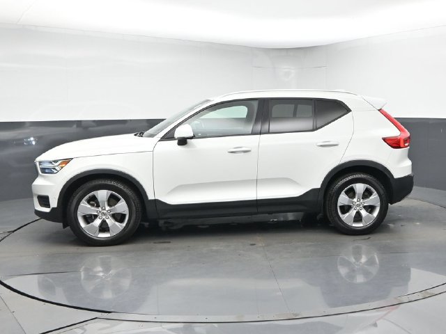 Used 2019 Volvo XC40 T5 Momentum AWD/4WD image 4