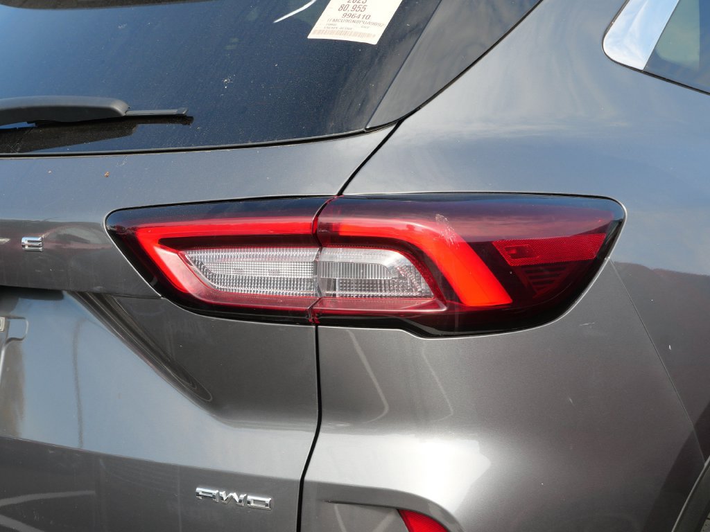 Used 2023 Ford Escape Active AWD/4WD image 6