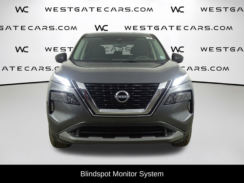 Used 2023 Nissan Rogue S image 4