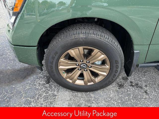 Certified 2024 Nissan Titan SV w/ SV Bronze Edition Package image 9