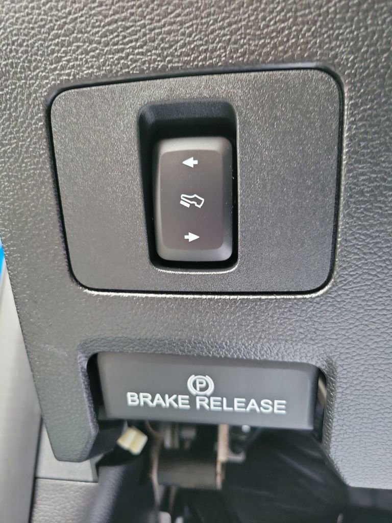 Used 2020 Ford F250 Lariat w/ Lariat Value Package image 47