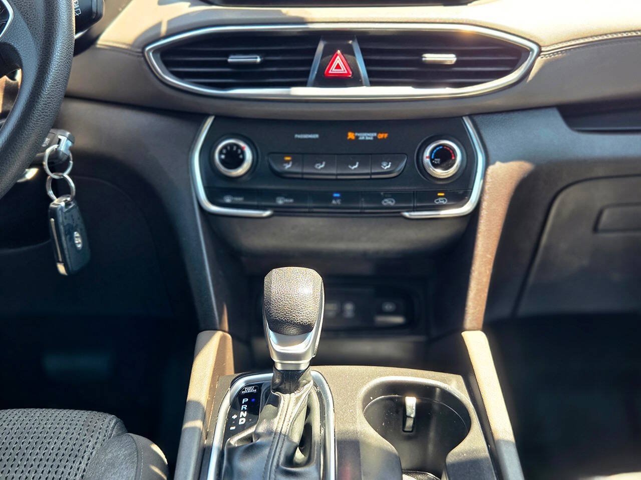 Used 2019 Hyundai Santa Fe SE AWD/4WD image 19