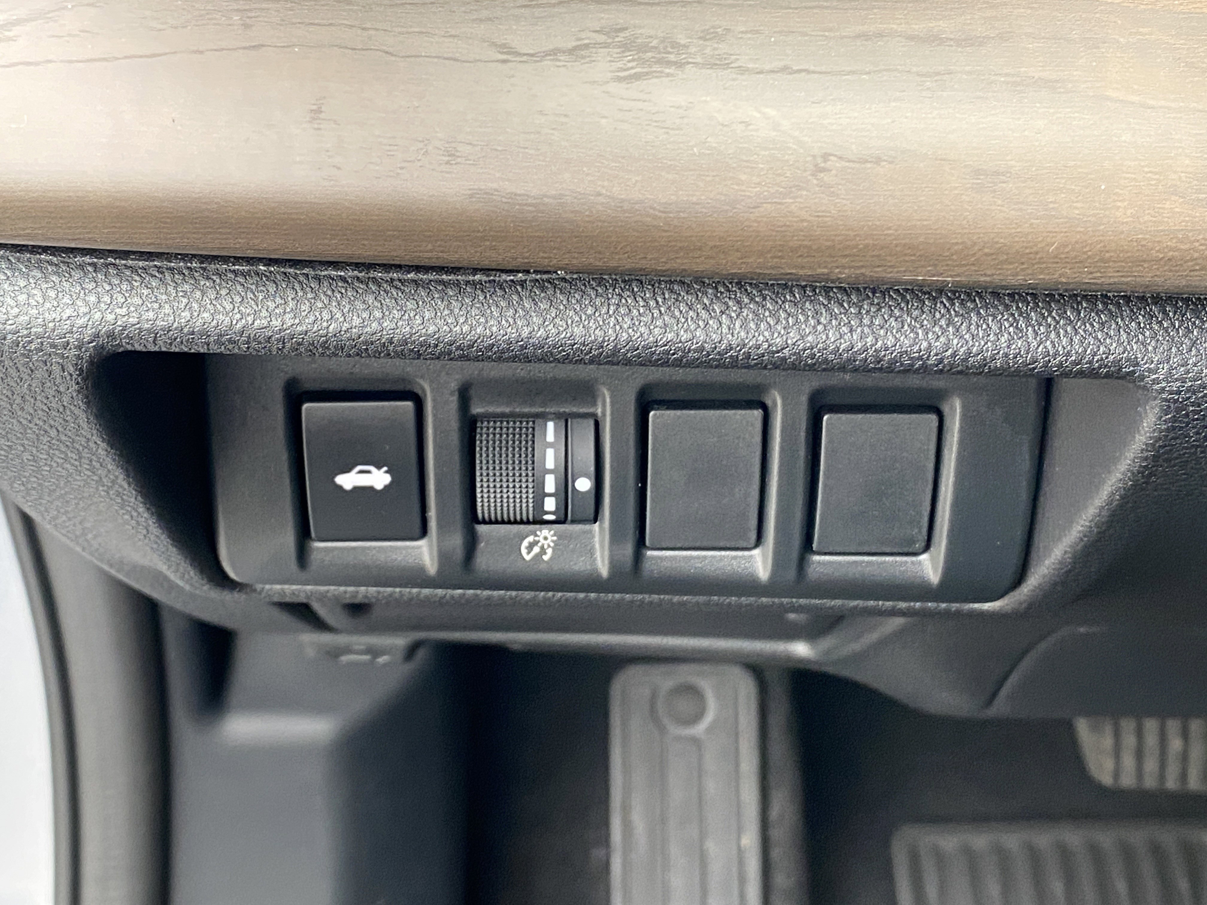 Certified 2025 Subaru Legacy Limited image 14