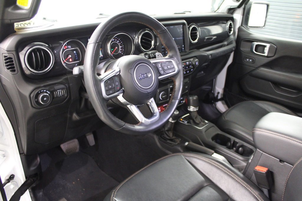 Used 2022 Jeep Wrangler Unlimited Rubicon w/ Trailer Tow Package image 4