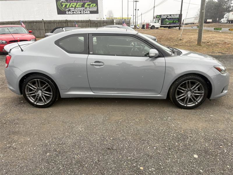 Used 2013 Scion tC image 5