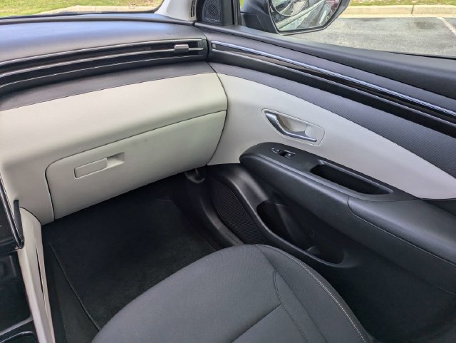Used 2023 Hyundai Tucson SEL FWD image 18