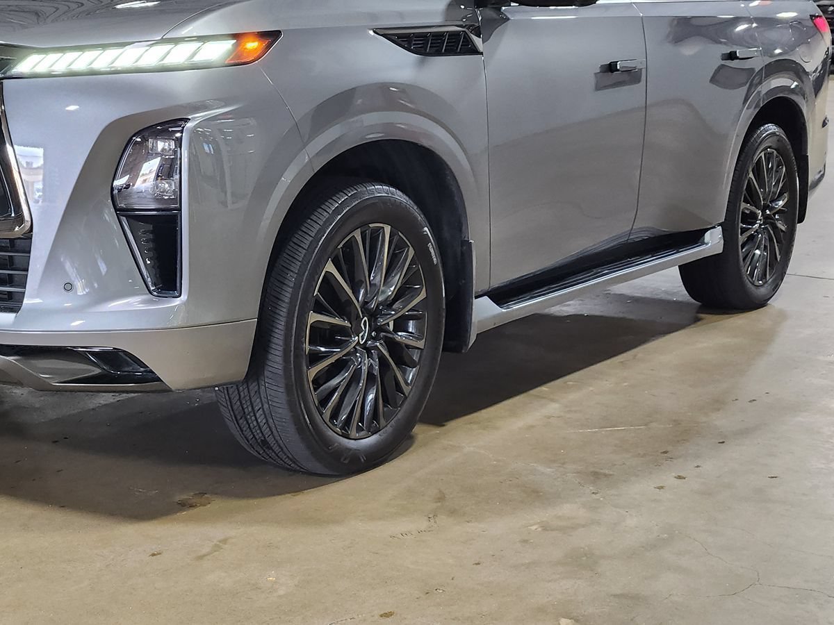 Used 2026 INFINITI QX80 Autograph w/ Premium Cargo Package AWD/4WD image 15