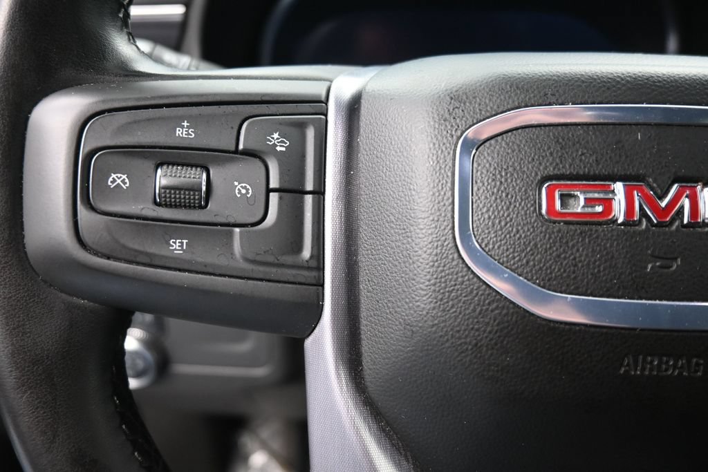 Used 2024 GMC Yukon SLT AWD/4WD image 14