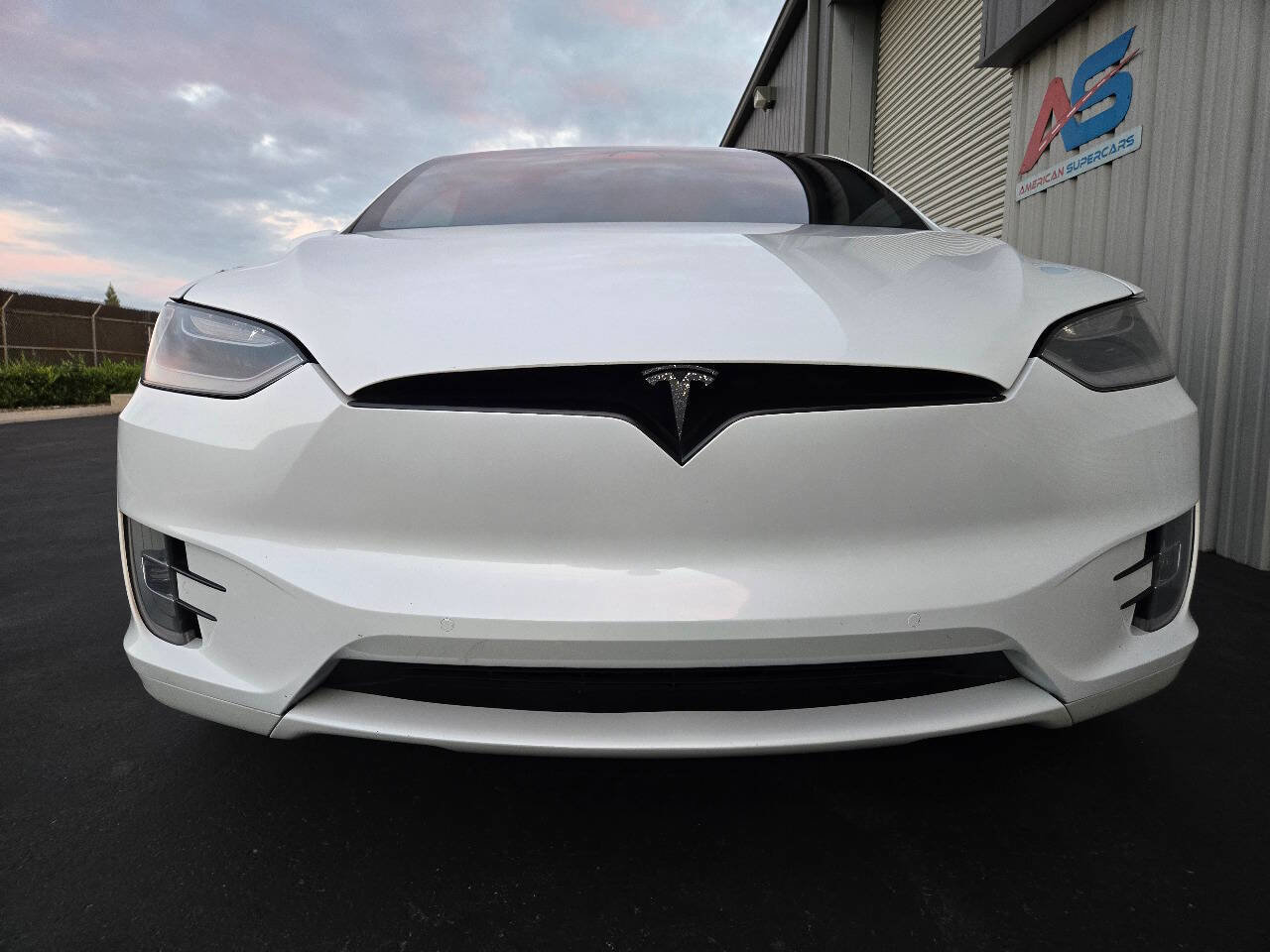 Used 2018 Tesla Model X P100D image 15