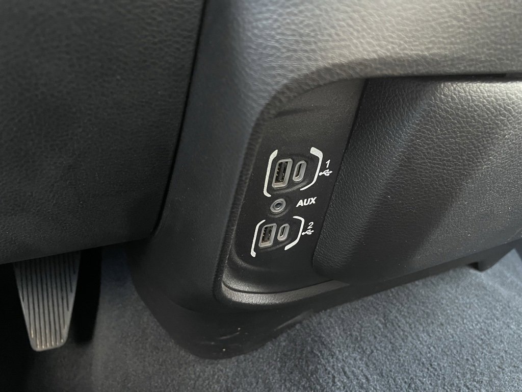 Used 2022 RAM 3500 Big Horn image 19